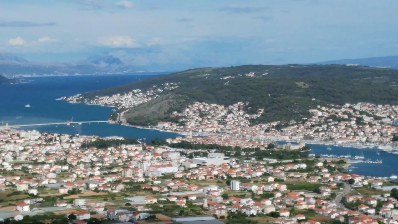 Apartment Tina Trogir